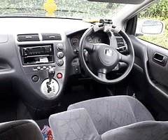 Honda Civic - Image 5/10