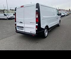 Renault traffic - Image 4/9