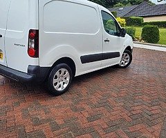 2013 Peugeot  Partner
