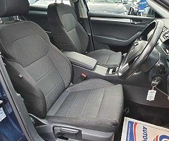 Skoda Superb - Image 9/10