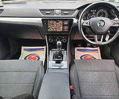 Skoda Superb - Image 10/10
