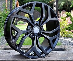 Range Rover alloy wheels 20'' 5x108 - Image 4/5