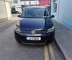 Volkswagen touran 7 seater automatic.