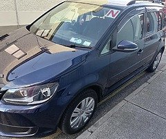 Volkswagen touran 7 seater automatic. - Image 4/9