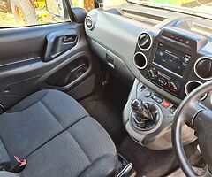 2018 Peugeot Partner 3 Seater Van (No VAT) - Image 7/10