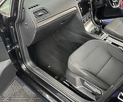 131 Volkswagen Golf 1.6 - Image 5/10