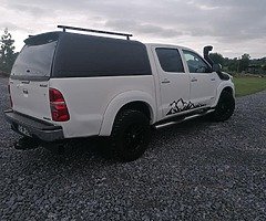 2012 Hilux Invincible x - Image 8/10