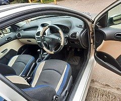 Lovely peugeot 206