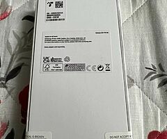 Samsung Galaxy S21 FE 5G 128GB - Gray (Unlocked / Sealed) UK Model Samsung Wrnty 700euro