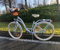 LADIES CITY BIKE & BASKET - 7 SHIPPING SPEED - DELIVERY 