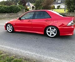 2002 Lexus IS 200 - Image 5/10