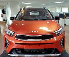 2022 KIA STONIC LOW DP PROMO - Image 3/10