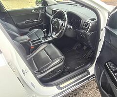 2019 Kia Sportage 4 CRDI (Top Spec Jeep) - Image 6/10