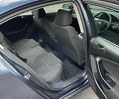 Volkswagen passat - Image 5/8