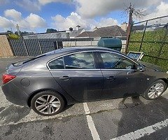Vauxhall insignia sri