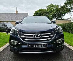 2017 Hyundai Santa Fe Premium 7 Seater - Image 4/10