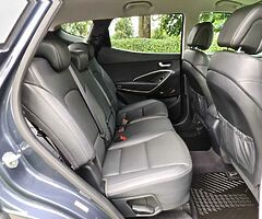 2017 Hyundai Santa Fe Premium 7 Seater - Image 9/10