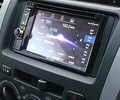 Toyota Hilux 2008 manual transmission low Milage - Image 6/10