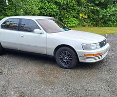 V8 Toyota celsior €56 tax - Image 9/10