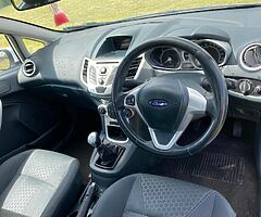 2012 Ford  FIESTA 1.4 TDCI DIESEL ZETEC - Image 5/10