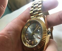 Genuine Rolex day just oyster perpetual 18k gold certs there