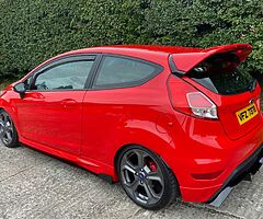 2015 Ford Fiesta