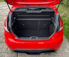 2015 Ford Fiesta - Image 5/9