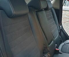 2019 MITSUBISHI OUTLANDER PLUG-IN HYBRID 4X4 AUTOMATIC 
 - Image 9/10