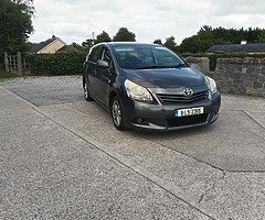 2011 Toyota verso 2.0 nct 2/23