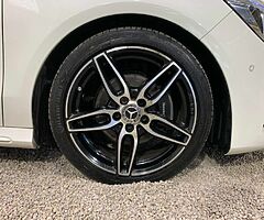 172 Mercedes MANUAL CLA - Image 5/10