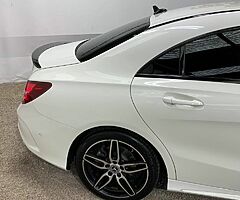 172 Mercedes MANUAL CLA - Image 9/10