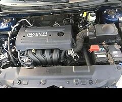 Toyota corolla - Image 4/9