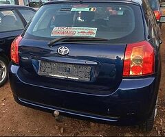 Toyota corolla - Image 5/9