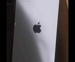 White iphone 11 64gb