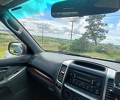 Toyota Landcruiser - Image 7/10