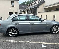 06 BMW 320