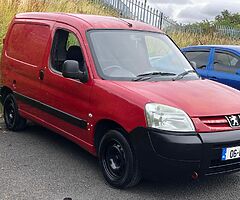06 Peugeot van for sale