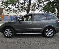 AUTOMATIC 4WD HYUNDAI SANTA FE 7 SEATER FULL LEATHER * Trade in welcome  * READ AD* MANUAL - Image 5/10