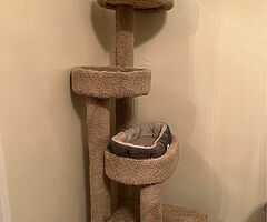 Cat tree/tower