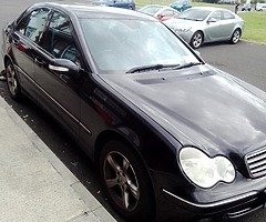 Mercedes c 180 - Image 6/10