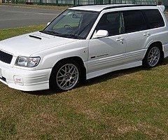 Subaru Forester STI 2.0
