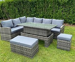 RATTAN GARDEN FURNITURE + RISING TABLE - DELIVERY  - Image 4/4