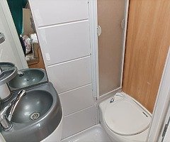 Sterling Europa 6 berth caravan 2009 - Image 7/10
