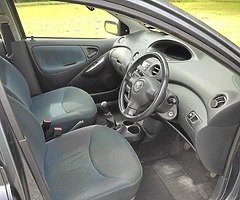 Toyota Yaris 1.0 Petrol 2004 - Image 4/9
