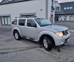 Nissan Pathfinder - Image 5/10