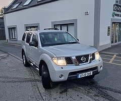 Nissan Pathfinder - Image 7/10