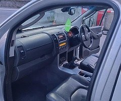 Nissan Pathfinder - Image 9/10