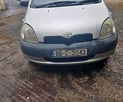 00 Toyota Yaris