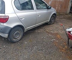 00 Toyota Yaris - Image 4/6