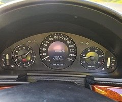 2009 Mercedes E220 cdi Manual 170hp (NCT and Tax) - Image 10/10